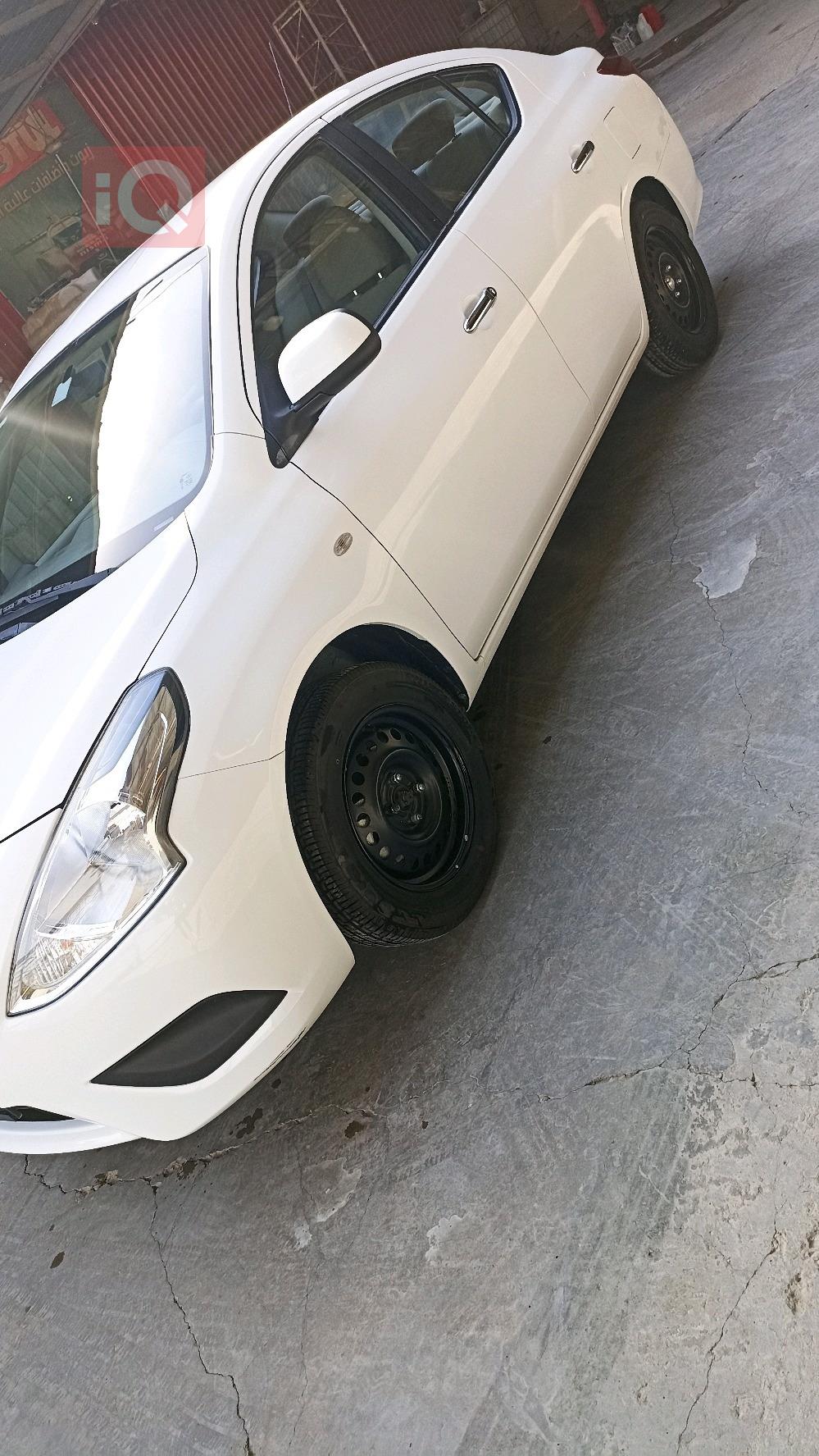 نيسان صني